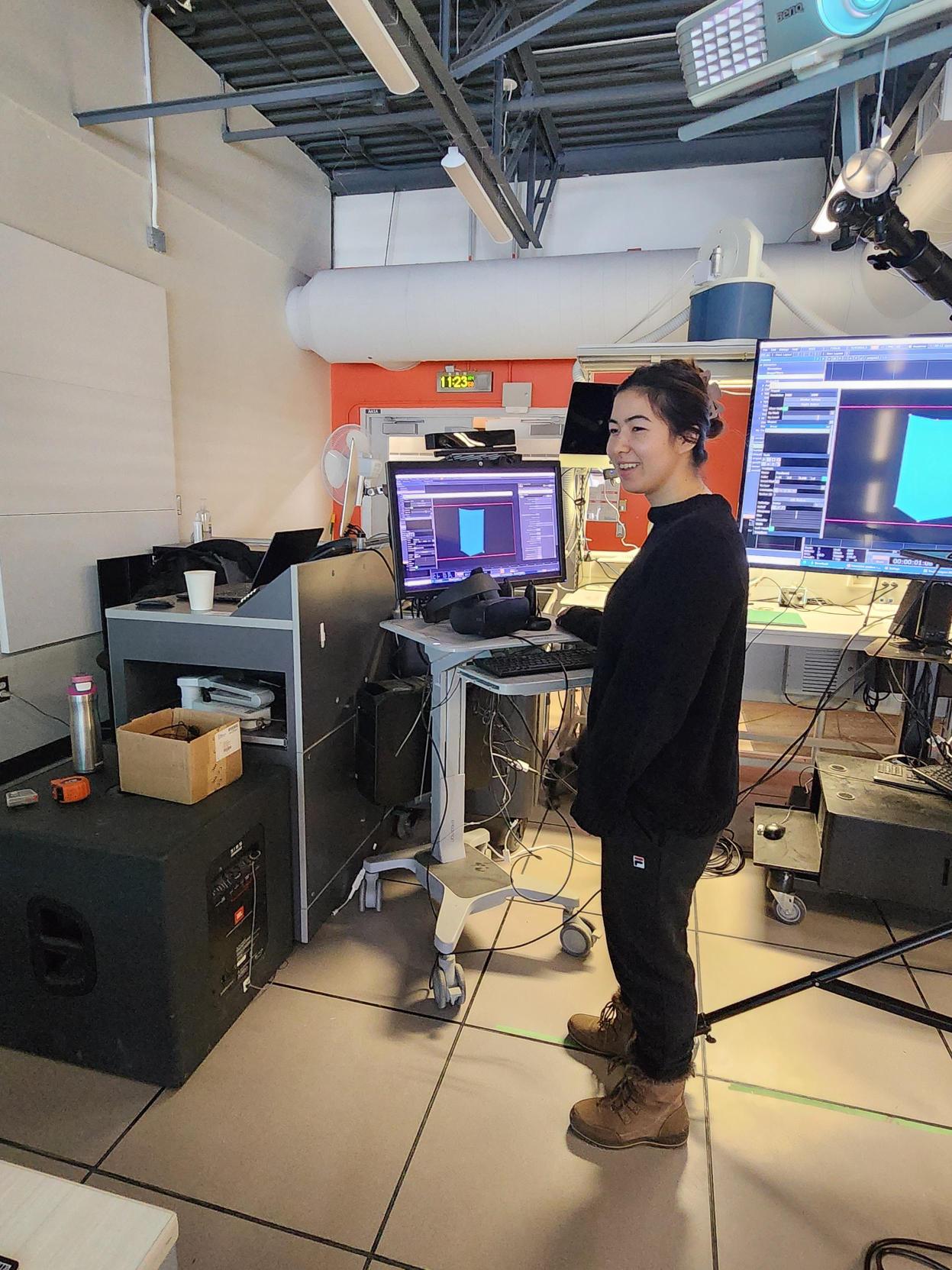 Video <a href='https://youtu.be/eFgakpCWt4U' target='_blank'><p> Testing projection onto white sand with moving stingray </p> </a>